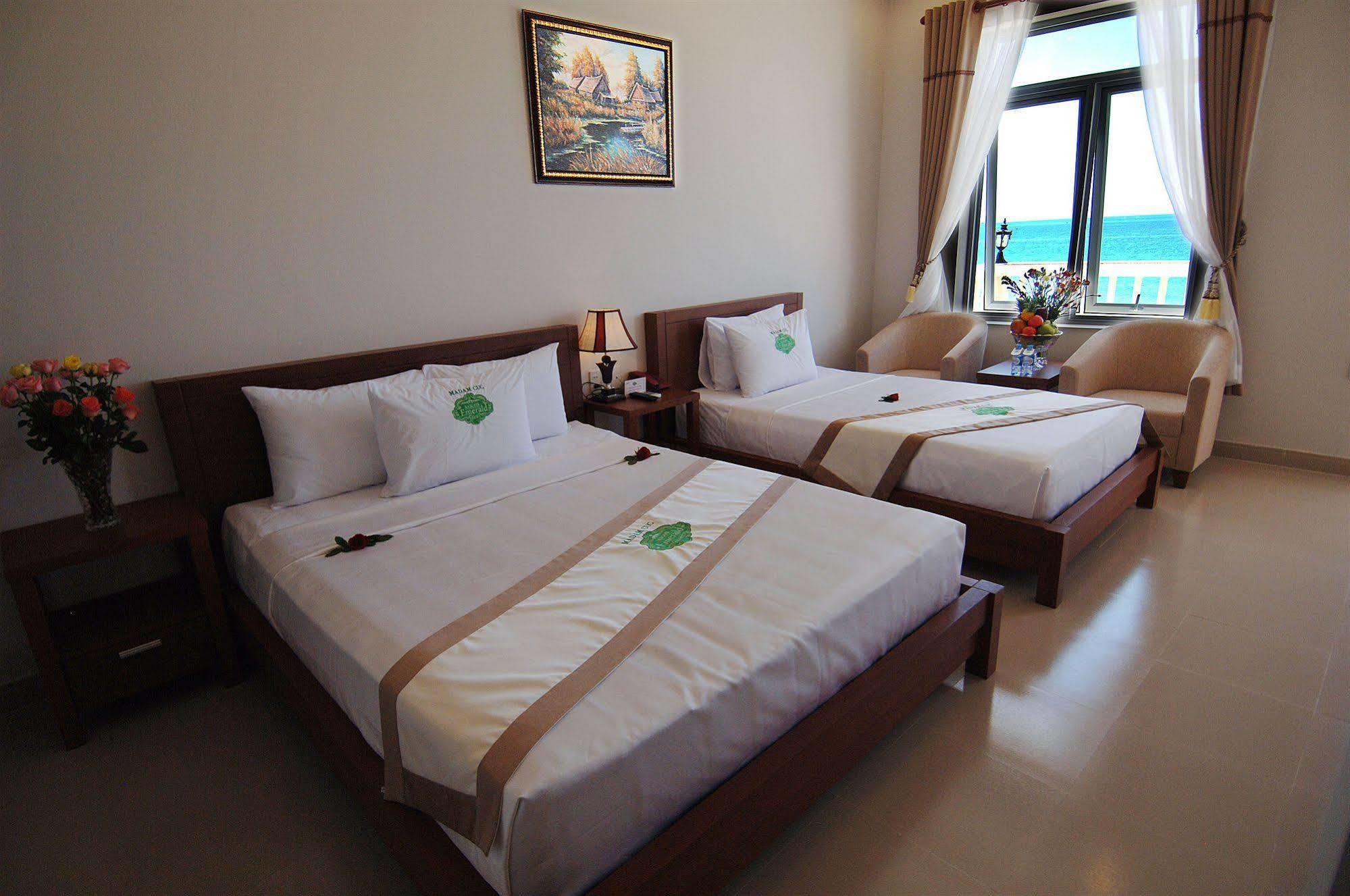 Saigon Emerald Beach Resort Phan Thiet Exterior foto